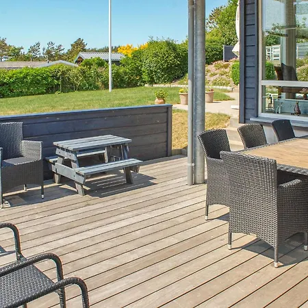 4 Bedroom Gorgeous Home In Ebeltoft